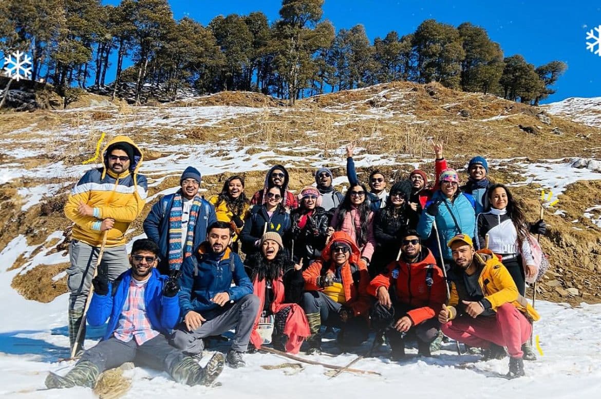 Friends traveling together